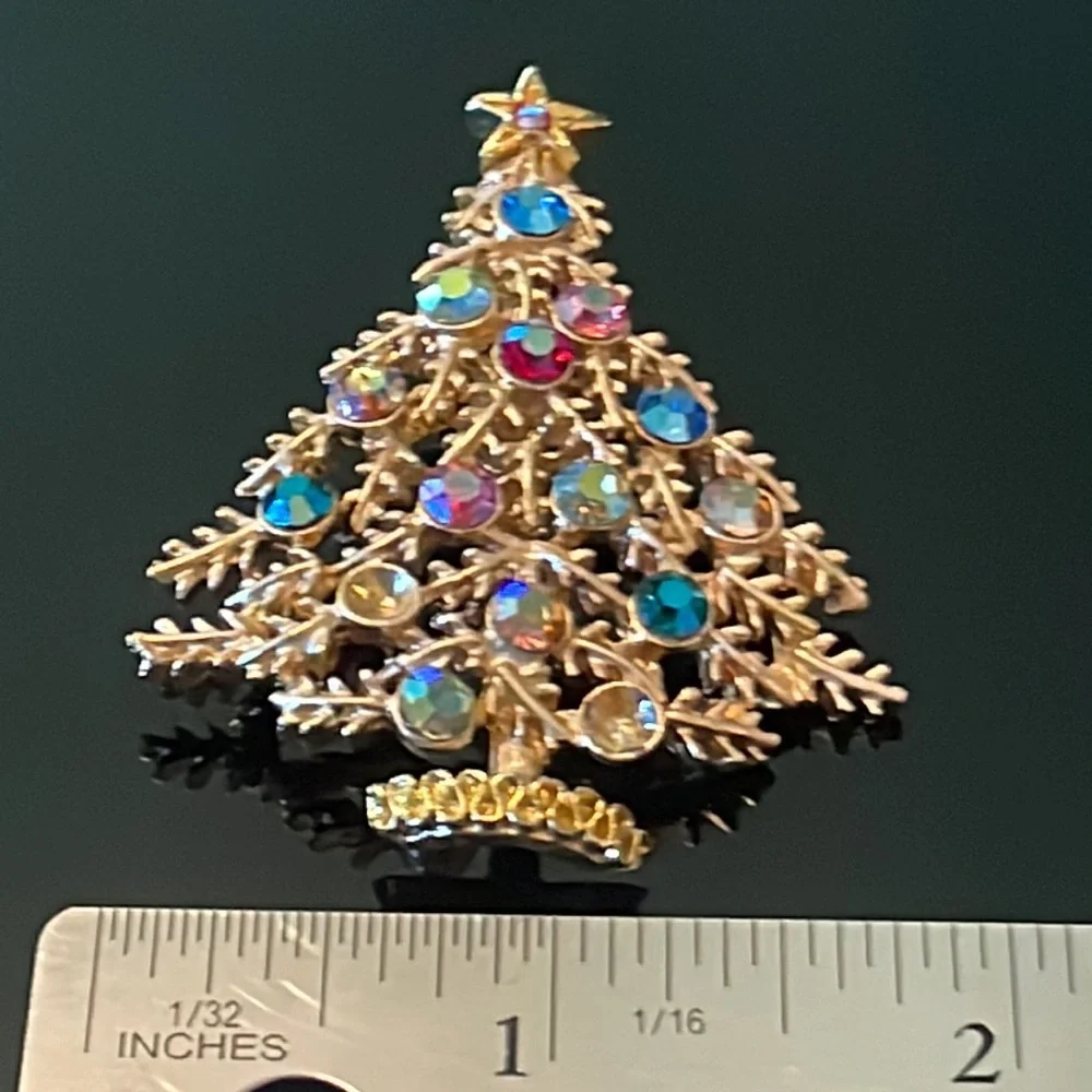 Brooch - Picture 6 of 6